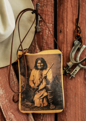 indian hunter pouch